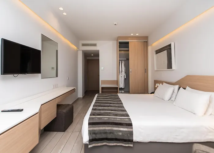 Hotel Evalena Protaras